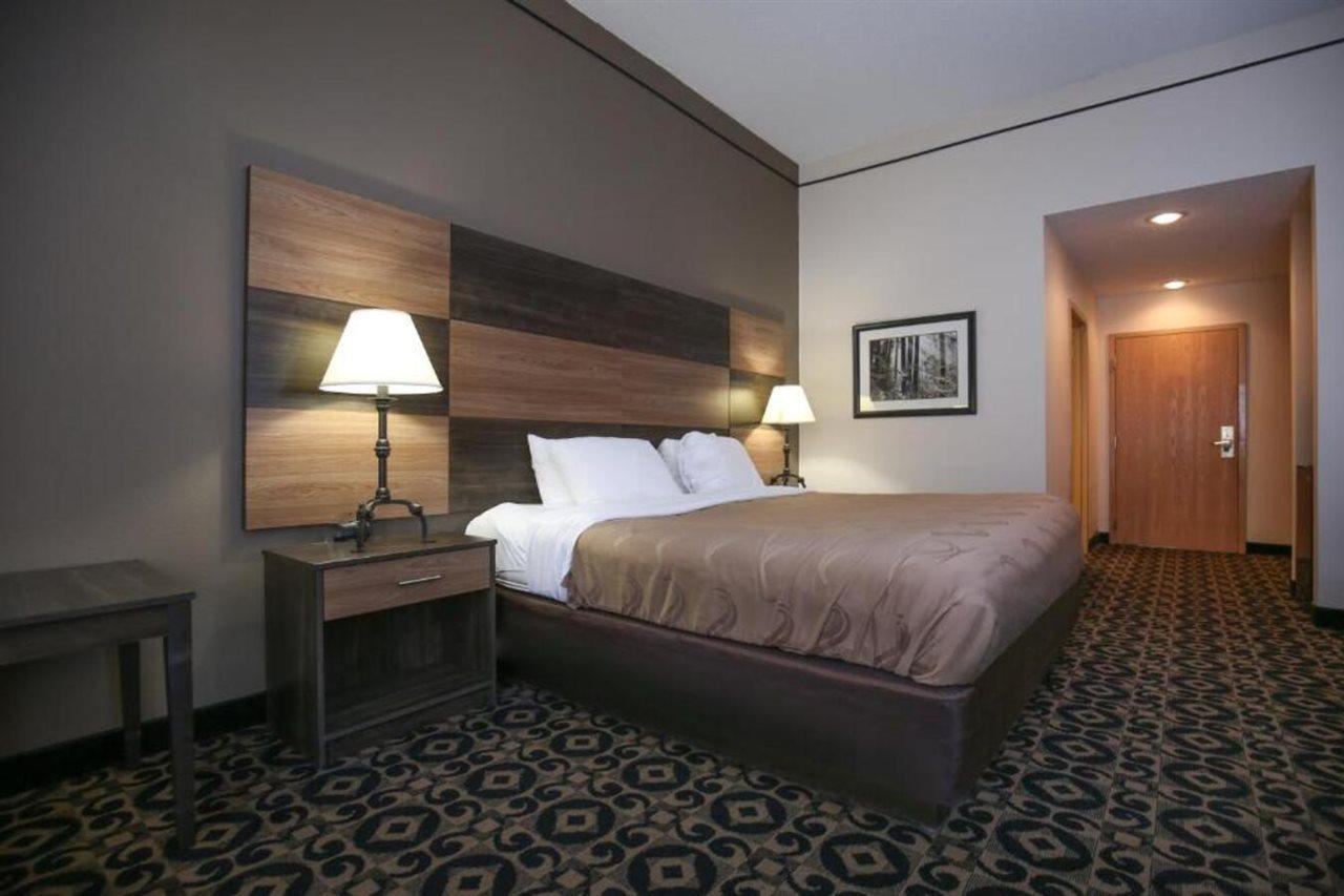 Quality Inn & Suites Boone - University Area Exterior foto