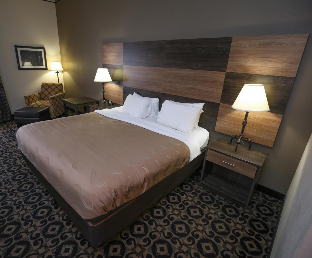 Quality Inn & Suites Boone - University Area Exterior foto